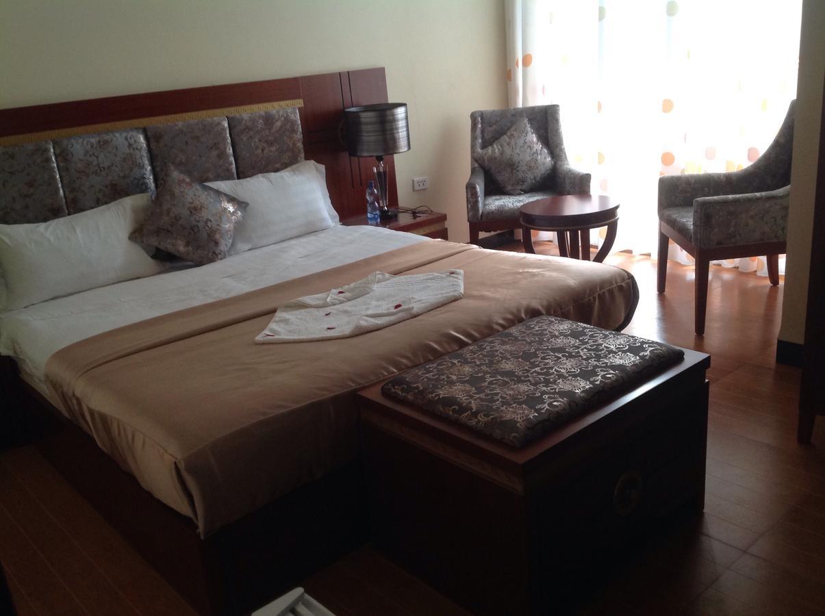 Palm Palace Hotel Bahir Dar Buitenkant foto