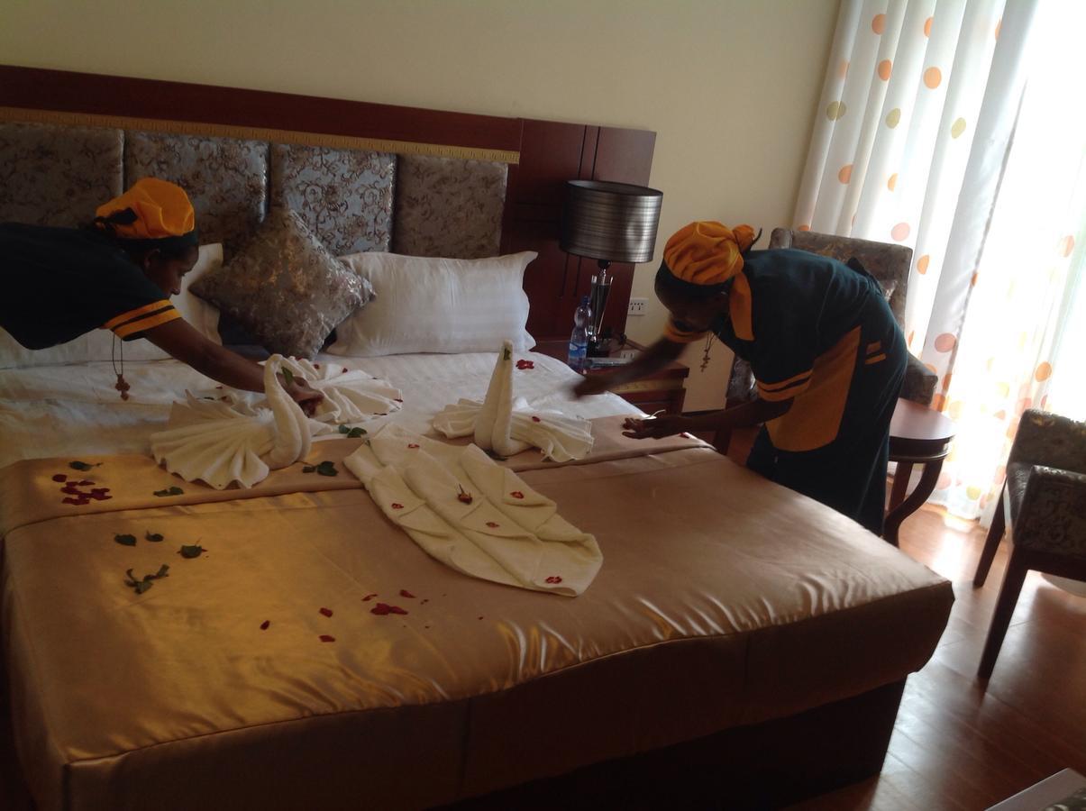 Palm Palace Hotel Bahir Dar Buitenkant foto