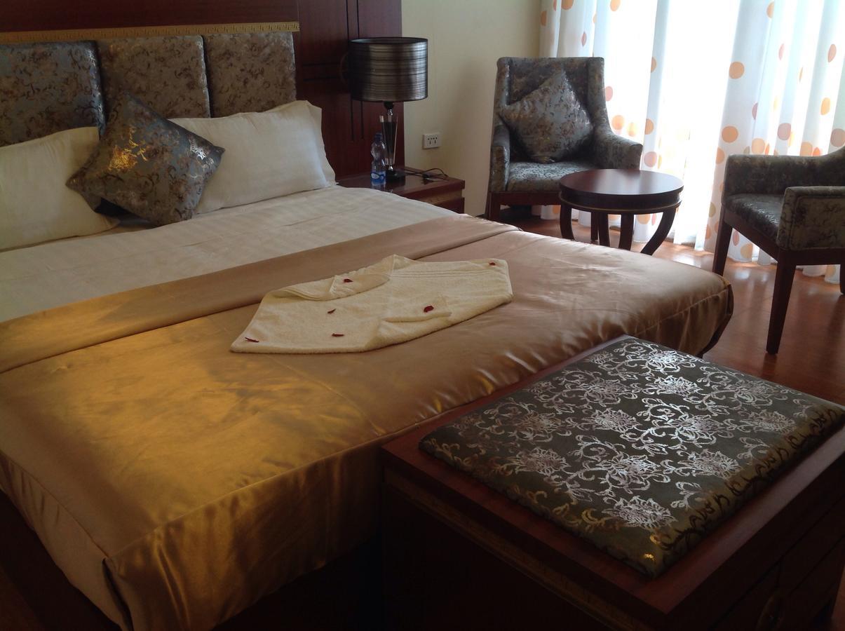Palm Palace Hotel Bahir Dar Buitenkant foto