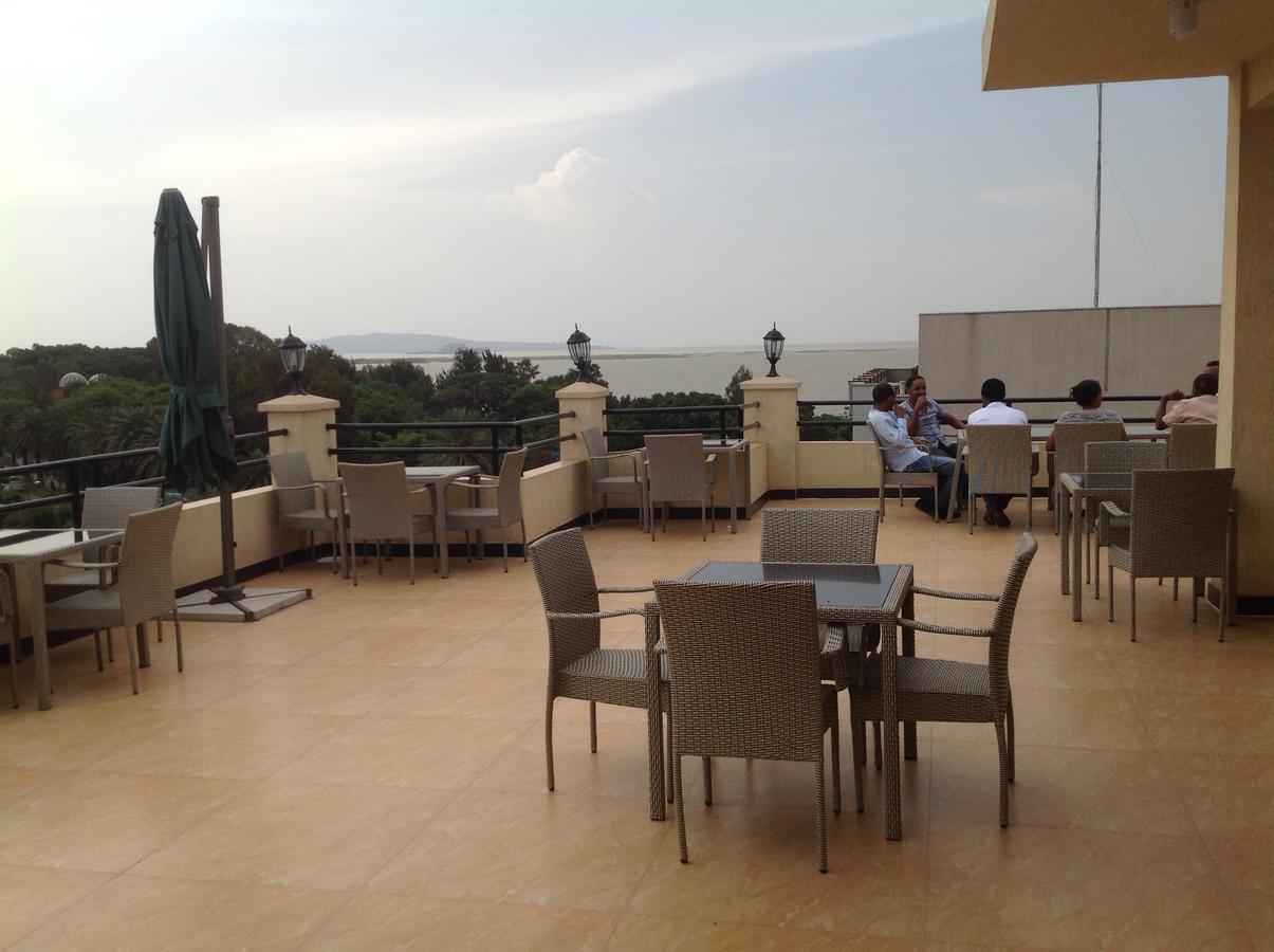 Palm Palace Hotel Bahir Dar Buitenkant foto