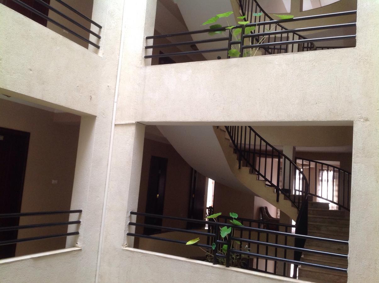 Palm Palace Hotel Bahir Dar Buitenkant foto