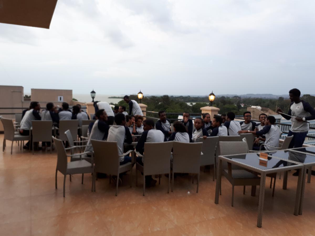 Palm Palace Hotel Bahir Dar Buitenkant foto